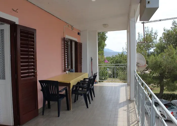 With A Parking Space Seline, Paklenica - 6629 * Seline