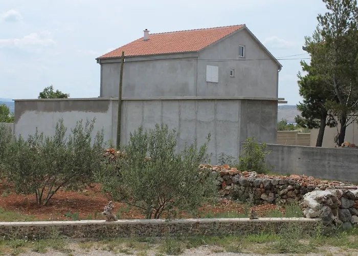 With A Parking Space Seline, Paklenica - 6629 *